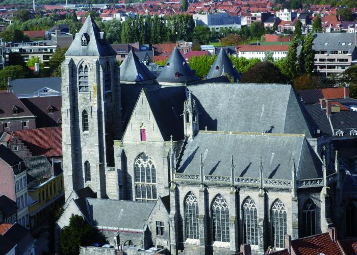 Onze-Lieve-Vrouwekerk in Kortrijk
