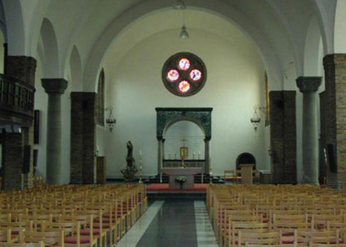 Sint-Jan-Baptistkerk in Helkijn